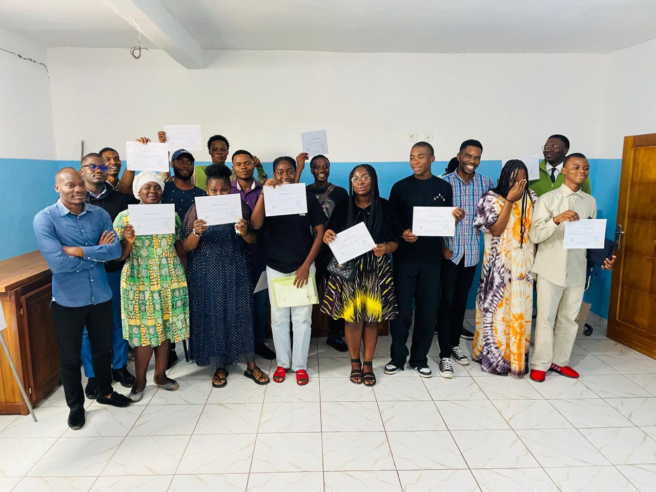 Célébration de fin de stage : Les 30 stagiaires de Lasylab reçoivent leurs parchemins